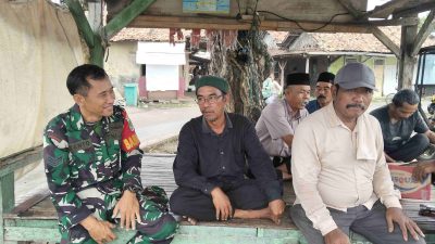 Pasca Pemilihan BPD, Babinsa Karangjaya Intensifkan Komsos Bersama Warga untuk Jaga Kondusivitas