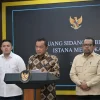 Prabowo Rombak Pimpinan BGN, Dadan Hindayana Digantikan Nanik S Deyang