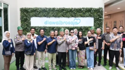 Kolaborasi Kemanusiaan, Polda Riau Bantu 310 Warga Ikut Operasi Katarak Gratis
