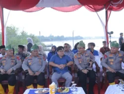 Kapolda Riau Pimpin Aksi Hijau: Polres Dumai Tanam Pohon Untuk Investasi Oksigen Dan Cegah Abrasi