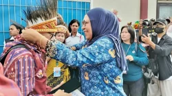 Haru dan Bahagia Menyatu: Warga Perantau Sulsel Sambut Hangat Kloter 2 Kontingen Pesparawi XIV di Manokwari