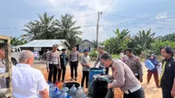 Polda Riau Distribusikan 2.312 Paket Bansos, Bedah Rumah dan Air Bersih, Wujud Nyata Kepedulian Polri untuk Masyarakat
