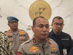 Kapolda Riau Jenguk Mahasiswa Korban Insiden Demo dan Berjanji Akan Usut Tuntas Siapa Pelakunya